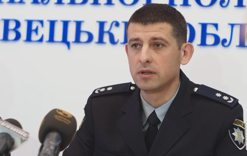 Замначальника ГУ Нацполиции Черновицкой области Святослав Кишлар.